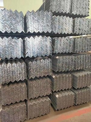 Profils en acier Ms Angel laminés à chaud avec une tolérance de premier degré et ± 1% Q235/Q345/SS400/ST37-2/ST52/Q420/Q460/S235JR/S275JR/S355JR