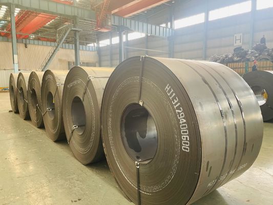 L'acier au carbone laminé à chaud à l'aide de bandes/enroulements de type SS400 à dureté totale Q195 Q235 Q345 bobines d'acier de qualité supérieure avec une largeur standard ASTM 600-2000 mm