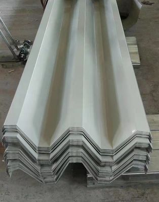 20-275g/m2 revêtement de zinc compétitif galvanisé métal ondulé tôle de toiture en acier pour le service compétitif et de flexion