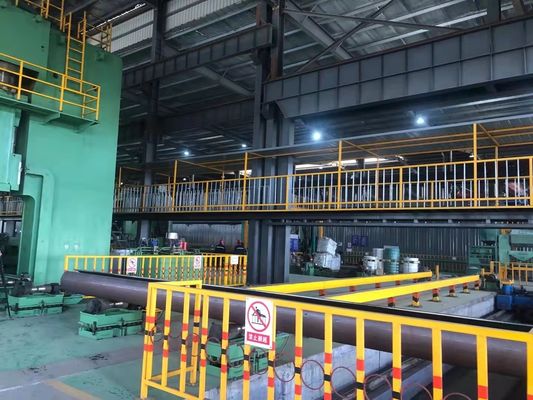 Certificat CE Q235B Pipe en acier au carbone soudé en spirale pour le service de traitement du boîtier de puits d'eau