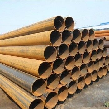 Pipe en acier soudé à couture droite avec une épaisseur nominale de paroi de 2 à 6 mm Tolérance ± 1% Forme de section Ronde