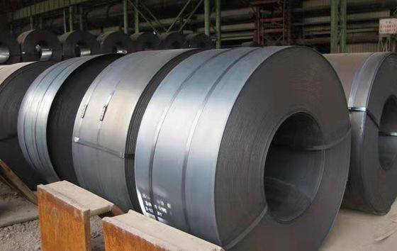Service de traitement de soudage de bobines d'acier au carbone laminées à chaud Q195A-Q235A ST12-15 compétitives pour la construction