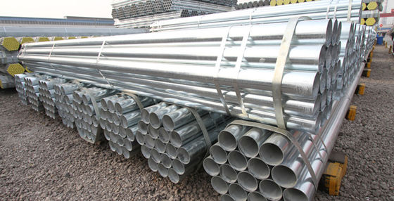 Q235 Tubes d'acier galvanisé galvanisé à froid et laminées à froid à l'intérieur de serres