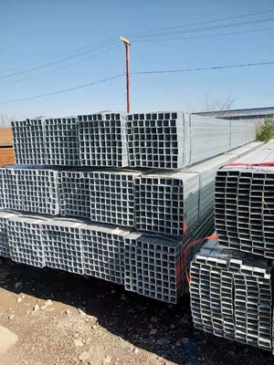 Les meilleurs tubes d'acier galvanisés carrés et rectangulaires Tubes pour la construction à pleine dureté Fabrication de feuilles ondulées