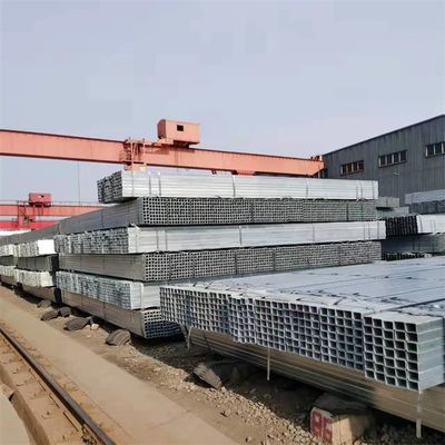 Pièces et tubes d'acier galvanisé carré et rectangulaire pour bâtiments industriels à serre avec tolérance de qualité Q235 ± 1%