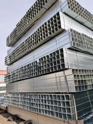 Pièces et tubes en acier galvanisé carré et rectangulaire pour bâtiments industriels à serre avec service de traitement de décoiling