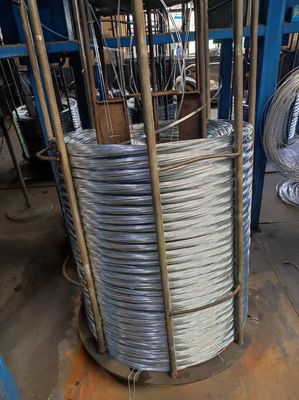 Acier d'angle de qualité industrielle 63x63x6 mm pour le roulement de charges élevées dans la construction de bâtiments