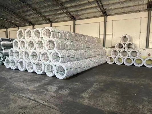 Acier d'angle de qualité industrielle 63x63x6 mm pour le roulement de charges élevées dans la construction de bâtiments