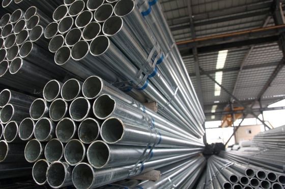 Pipe en acier galvanisé non allié pour serre Construction Service de soudage GI Pipe zinc 80g 6/12 mètres Longueur standard