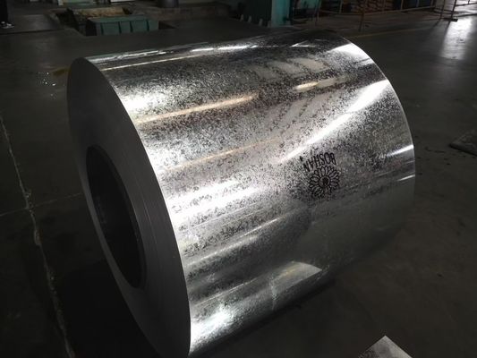 600 mm-1500 mm largeur bobines d'acier galvanisé 0,12 mm-4,0 mm épaisseur Z30-275 g feuille de fer en rouleau / bobine pour vos besoins