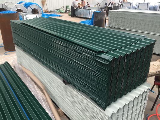 Matériaux de construction de toits 0,12-6 mm 30-275 g/m2 Couleur laminée à froid Ppgi ondulée Prépeinte tôle de toiture galvanisée