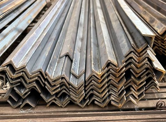Barres d'acier à angle égal ou inégal avec profil en acier Q420/Q460/S235JR/S275JR/S355JR