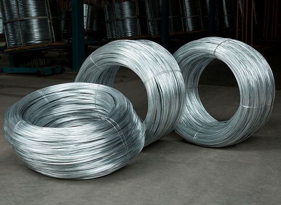 Compétence fil d'acier Q195 Q235 galvanisé à chaud 2,5 mm Matériau avec et 19 fil de protection