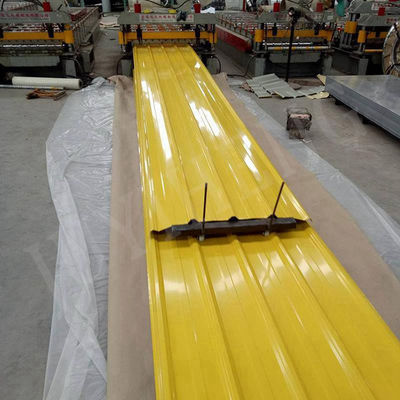 ± 1% Tolérance Super anti-corrosion 0,12 mm 0,17 mm 0,3 mm PPGI Ral couche couleur recouverte prépeint galvanisé ondulée