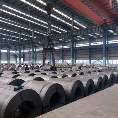 HRC bobines laminées à chaud 600 mm-1500 mm Largeur avec service de flexion et certificat KS