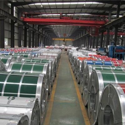 Coils d'acier galvanisé PPgi prépeints en 0,35/0,4/0,45 mm d'épaisseur et 1220/1219/1250 mm de largeur pour diverses applications