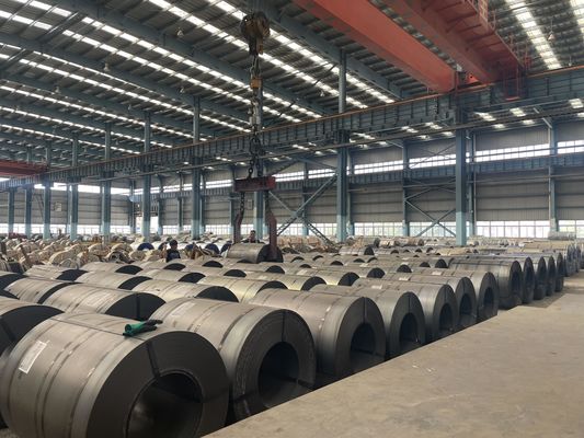 Coils laminés à chaud non alliés ASTM A36 A283 A387 Q235 Q345 S235jr Coils HR avec certificat d'essai de passage par le broyeur