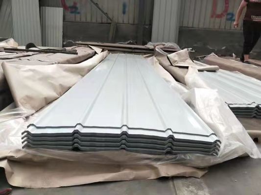 Plaques de toiture en fer galvanisé pour les exigences structurelles du TBR et les surfaces revêtues de zinc