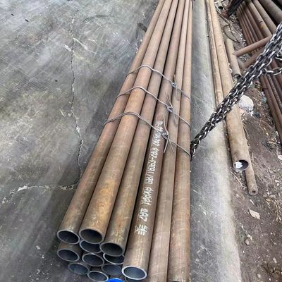 Pipe en acier spirale sans soudure en carbone rond pour la construction de pipelines avec service de découpe et conception personnalisée