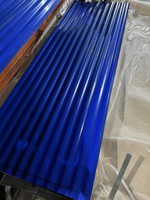 Paquet standard de tôle de toiture PPGIPour l'acier PPGI 665-1100mm largeur ondulée galvanisée fer zinc panneaux de tôle de toiture métallique