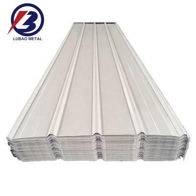 Surface de la feuille de toiture galvanisée enduite de blanc bleu vert rouge noir 0,22/0,23/0,24/0,25/0,26/0,27/0,28 mm pour le bénéfice