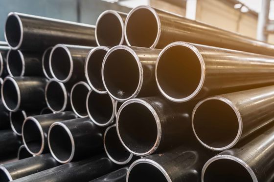 0.8 mm d'épaisseur x 100 mm OD 304 tubes en acier inoxydable 6 m de longueur finition brossée pour des performances et une fiabilité de laminage à froid