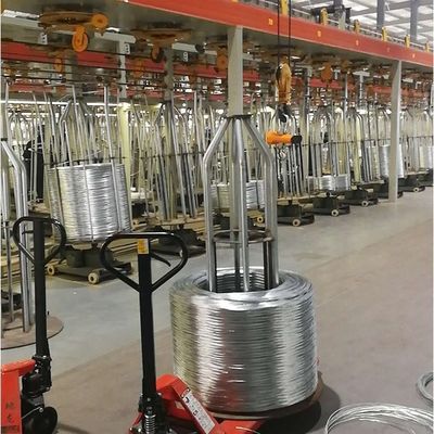 JIS Standard 2 mm Diamètre 500 MPa Résistance à la traction Precision fil galvanisé pour le soudage dans des emballages compacts