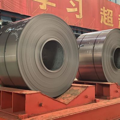 Matériau de construction Normalement huilée à faible teneur en carbone bande/enroulement d'acier laminé à froid avec bon JIS ASTM DC01 SPCC 0,2-3 mm d'épaisseur