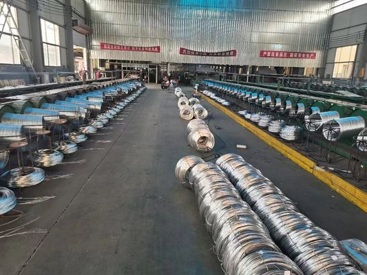 Matériaux de construction Fil GI zinc galvanisé avec finition brillante 4,0 mm d'épaisseur et haute résistance
