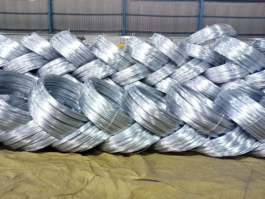 Fil d'acier galvanisé Q195 Q235 personnalisé 2,5 mm avec une bonne tolérance
