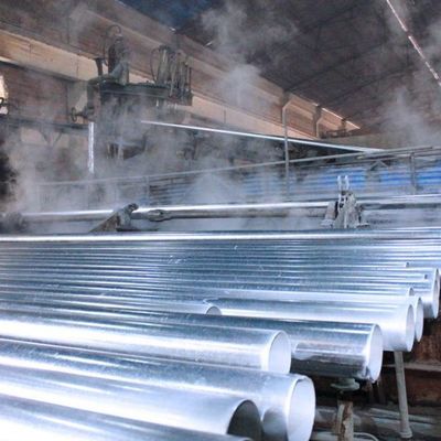 Fabrication de tuyaux en fer galvanisé pour le transport de fluides
