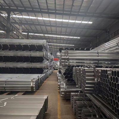 Tolérance ± 1% Tubes en acier galvanisé Zinc 80g 6/12 mètres Longueur standard pour le cadre de serre et le matériau de construction
