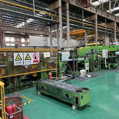 ASTM SGCC G550 Matériau 30 calibre galvanisé à chaud DX51D bobine d'acier Z150 Z180 revêtement en zinc pour la fabrication automobile