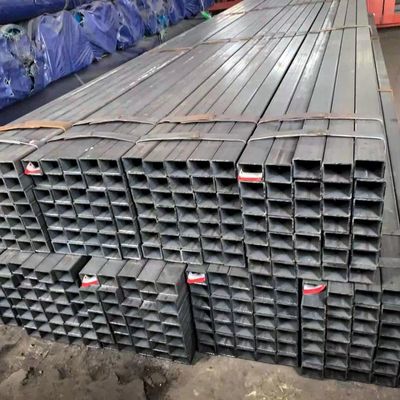 Pièces en acier galvanisé carré trempé à chaud de 3x3 pouces enduit de zinc de 0,5 mm Protection améliorée pour la structure de construction