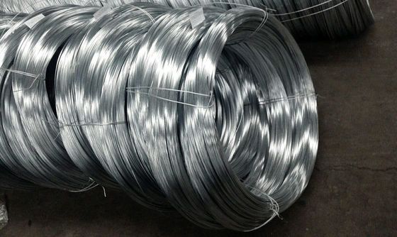 Q195 Q235 fil d'acier galvanisé 2,5 mm pour la découpe libre dans la norme GB