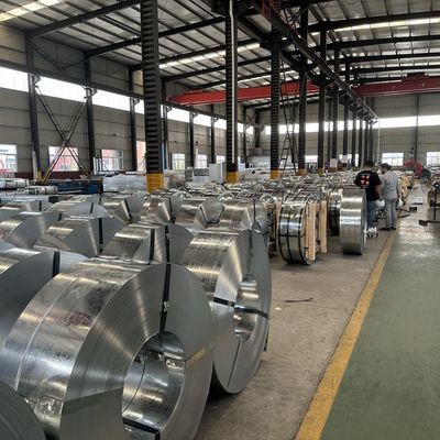 ASTM Standard Spangle régulier Z60 Z80 Z180 Z275 Dx51D Dx52D Dx53D Gi bobine en acier galvanisé à laminage à chaud pour tuyaux en acier