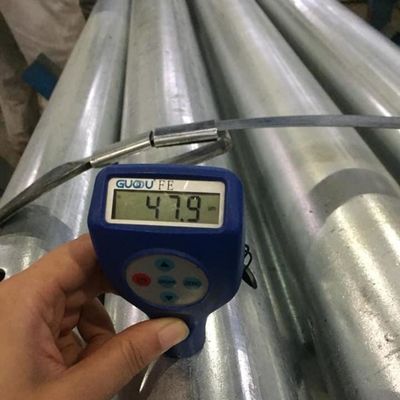 Pipe galvanisée trempée à chaud avec construction en acier soudé sur mesure et facturation