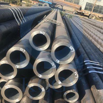 ASTM A106/A53/A192 Gr. B A106b ERW Pièces en acier sans soudure Section de forme Ronde Tolérance ± 1% 20' 40' 80' avec les matériaux