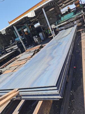 Coil en acier au carbone laminé à chaud de 1 mm, 3 mm et 6 mm pour S235 S275 S355 S460 selon la norme GB