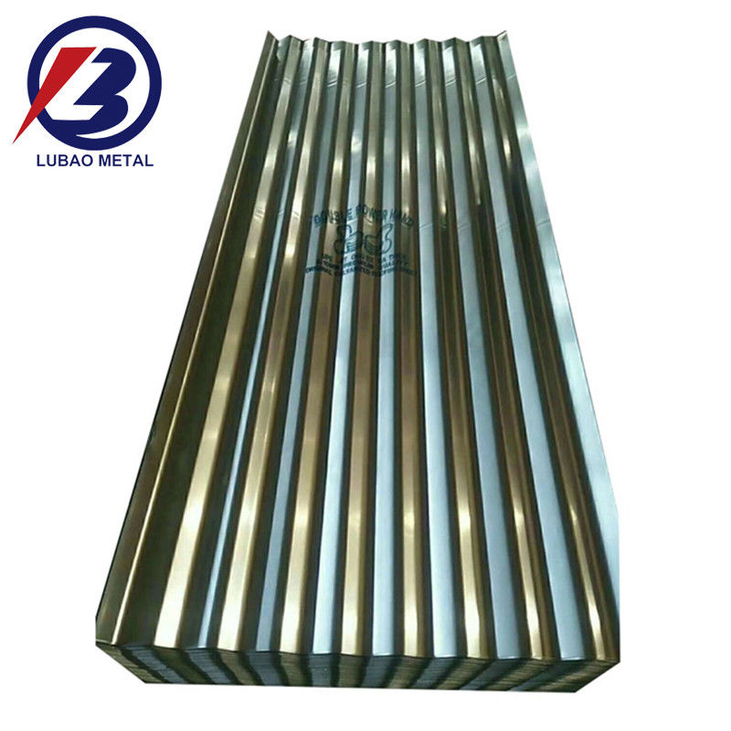 Matériaux de construction métalliques Longue durée de vie Acier ondulé galvanisé 1,0 mm x 960 mm G550 Z275 Revêtement résistant aux UV pour les toits